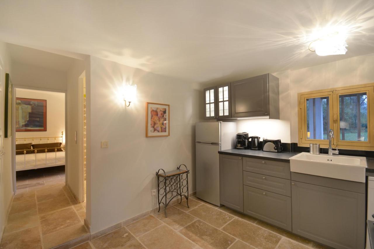 Ancien Mas Du Moulin Bed & Breakfast Eygalières Екстериор снимка