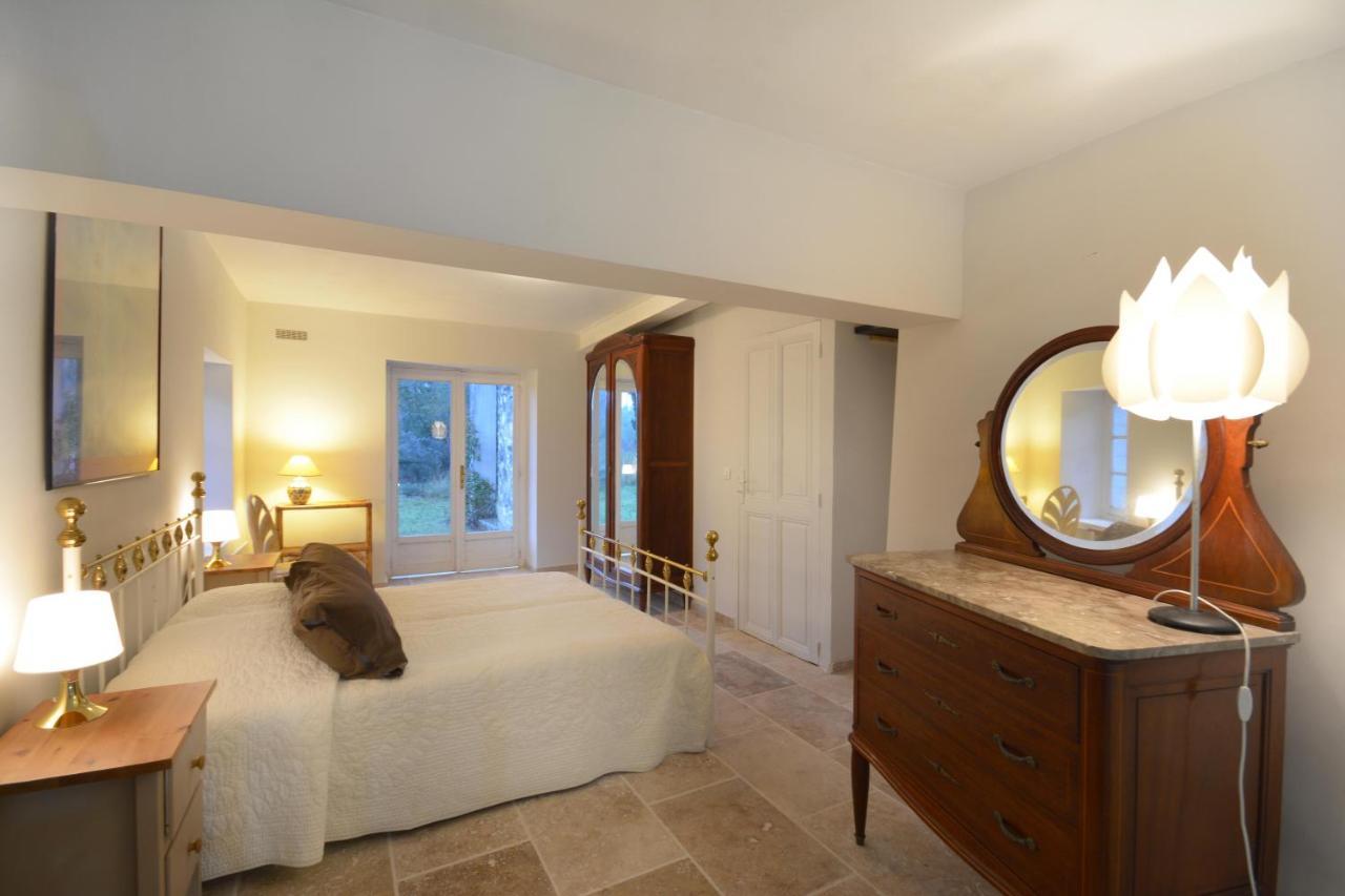Ancien Mas Du Moulin Bed & Breakfast Eygalières Екстериор снимка