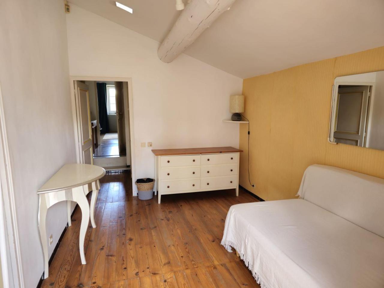Ancien Mas Du Moulin Bed & Breakfast Eygalières Екстериор снимка