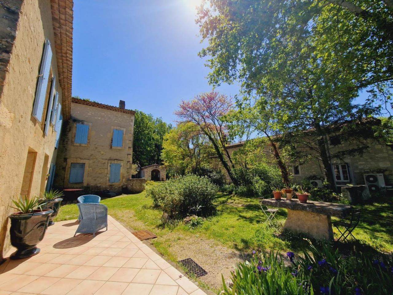 Ancien Mas Du Moulin Bed & Breakfast Eygalières Екстериор снимка